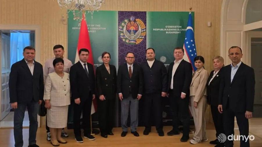 O'zbekiston Sog'liqni saqlash vazirligi delegatsiyasi Vengriyada safarda boʻldi